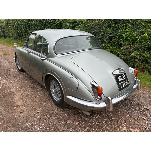 56 - 1968 Daimler V8 250
Registration number WLD 776G
Chassis number P1K3701BW
Engine number 7K3813
Metal...