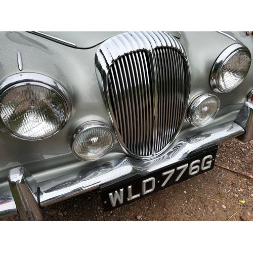 56 - 1968 Daimler V8 250
Registration number WLD 776G
Chassis number P1K3701BW
Engine number 7K3813
Metal...