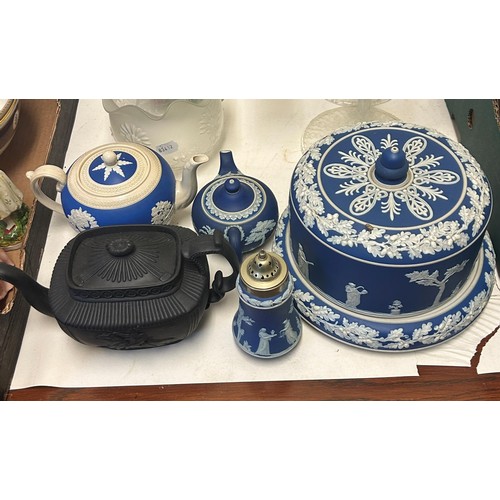 1505 - A blue Jasperware cheese dish and cover, assorted other Jasperware, and a Dresden oil lamp (6)