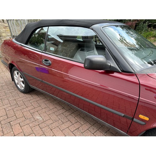 5 - 1995 Saab 900 SE Convertible
Registration number M90 OSP
Chassis number YS3DE7503S7010871
Engine num...