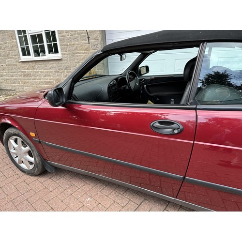 5 - 1995 Saab 900 SE Convertible
Registration number M90 OSP
Chassis number YS3DE7503S7010871
Engine num...