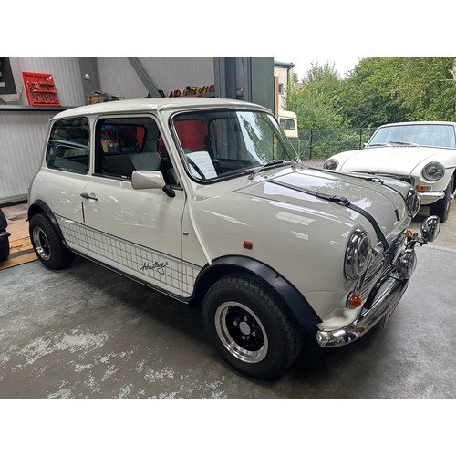 53 - 1988 Mini Advantage
Registration number E405 HRF
From a tribute to The Italian Job Mini trio
1000cc ...