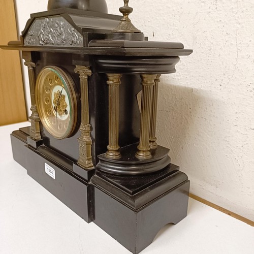 1554 - A mantel clock, in a slate case, 45 cm wide, and a wall clock in a mahogany case (2)