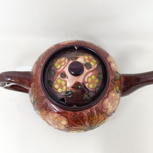 1558 - A Moorcroft pottery teapot, 15 cm high