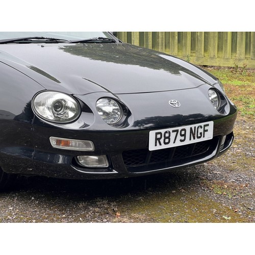 35 - 1999 Toyota Celica Convertible
Registration number R879 NGF
Black with a cloth interior
Automatic an...