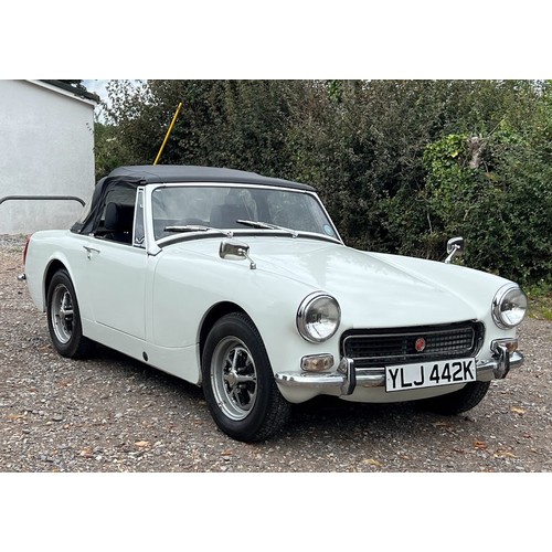 55 - 1972 MG Midget
Registration number YLJ 442K
1275 cc engine
Glacier white with a navy blue interior
P...