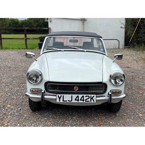 55 - 1972 MG Midget
Registration number YLJ 442K
1275 cc engine
Glacier white with a navy blue interior
P...