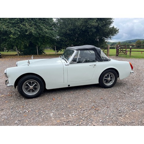 55 - 1972 MG Midget
Registration number YLJ 442K
1275 cc engine
Glacier white with a navy blue interior
P...