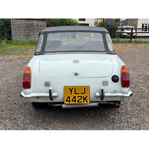 55 - 1972 MG Midget
Registration number YLJ 442K
1275 cc engine
Glacier white with a navy blue interior
P...