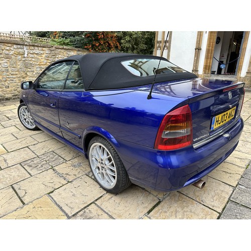 36 - 2003 Vauxhall Astra Convertible Special Edition 100 1.8 16V
Registration number HJ03 AKZ
Blue with a...