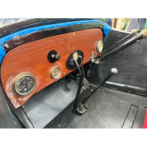 27 - 1925 Bullnose Morris
Registration number BF 9946
Blue and black with a red interior
The previous own...