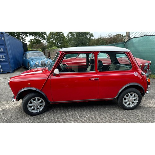 37A - 1997 Rover Mini Cooper MPi
Best bid to be submitted
Registration number R604 SOJ
Red with a white ro...