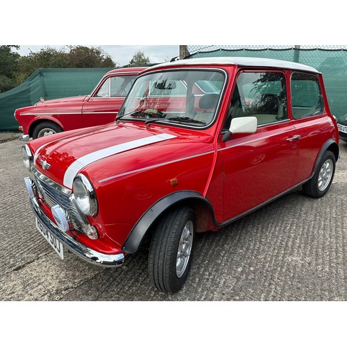 37A - 1997 Rover Mini Cooper MPi
Best bid to be submitted
Registration number R604 SOJ
Red with a white ro...