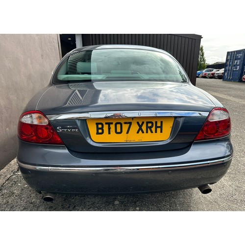 22A - 2007 Jaguar S-Type SE TD
Being sold without reserve
Registration number BT07 XRH
Chassis number SAJA...