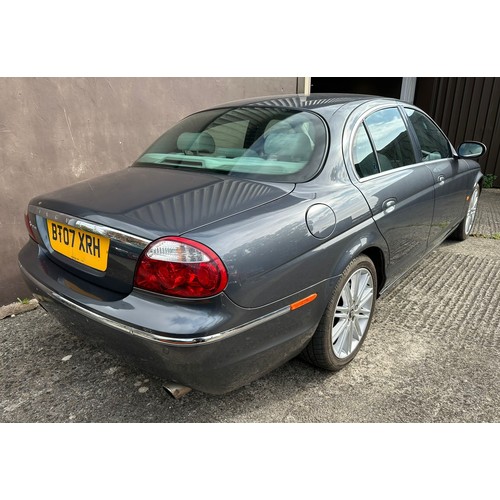 22A - 2007 Jaguar S-Type SE TD
Being sold without reserve
Registration number BT07 XRH
Chassis number SAJA...