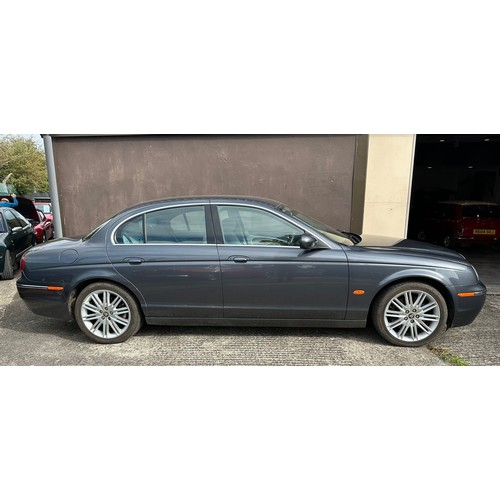 22A - 2007 Jaguar S-Type SE TD
Being sold without reserve
Registration number BT07 XRH
Chassis number SAJA...