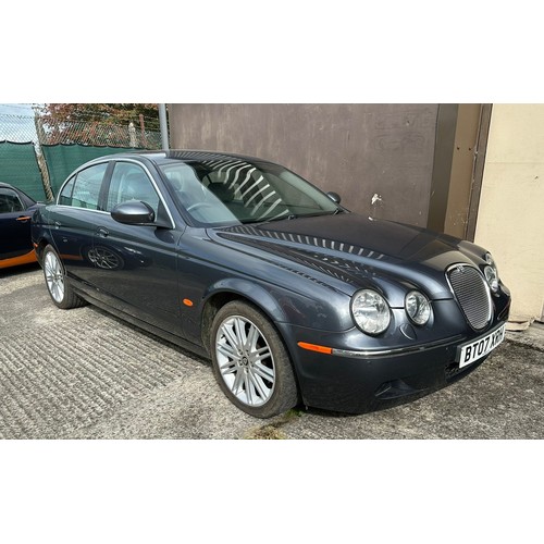 22A - 2007 Jaguar S-Type SE TD
Being sold without reserve
Registration number BT07 XRH
Chassis number SAJA...