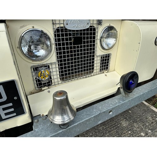 37 - 1967 Land Rover Series IIA 109 inch Ambulance
Registration number VTU 104E
Cream with an interior pa...