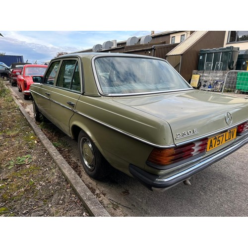 17 - 1983 Mercedes-Benz 230E
Registration number A757 LDV
Chassis number 1232232A003253
Engine number 102...