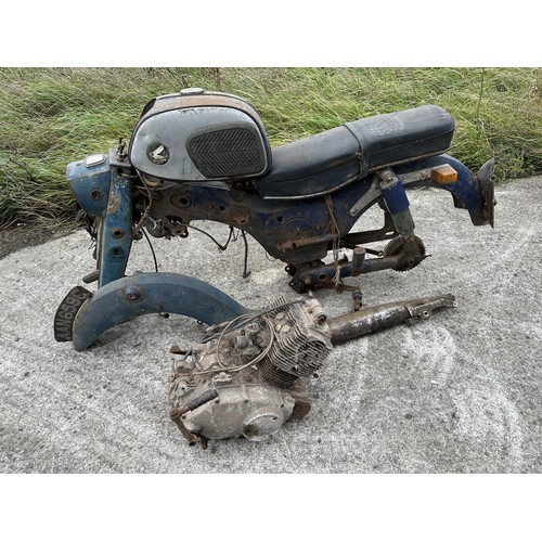 49 - 1965 Honda Dream 250 project
Registration AAN 659C
From a deceased estate...