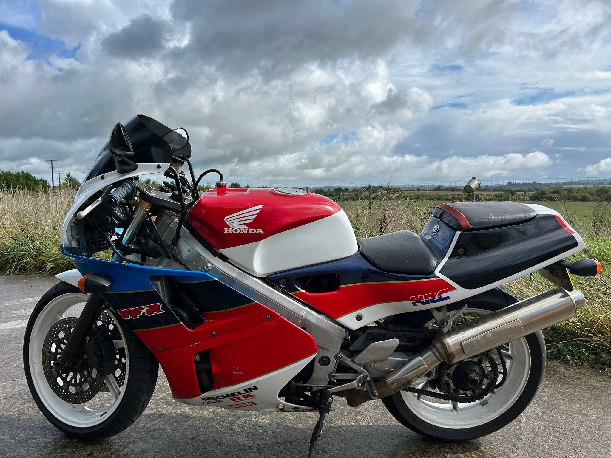 1990 Honda VFR400 NC30 Registration number H884 XYC Frame number Engine  number 65,652 recorded kms