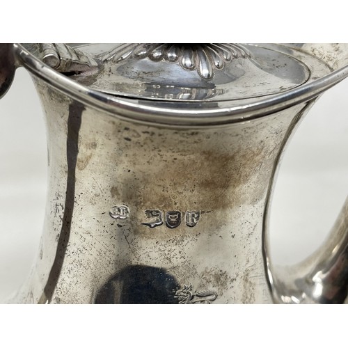 1074 - A Victorian silver coffee pot, with a wooden handle, London 1892, all in 15.2 ozt