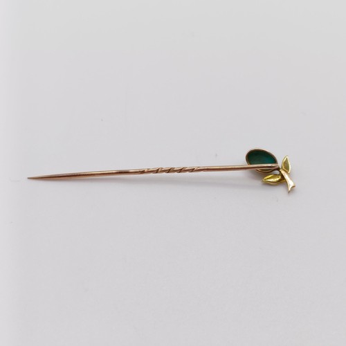 644 - A late 19th/early 20th century yellow coloured metal, turquoise and seed pearl stick pin Provenance:... 