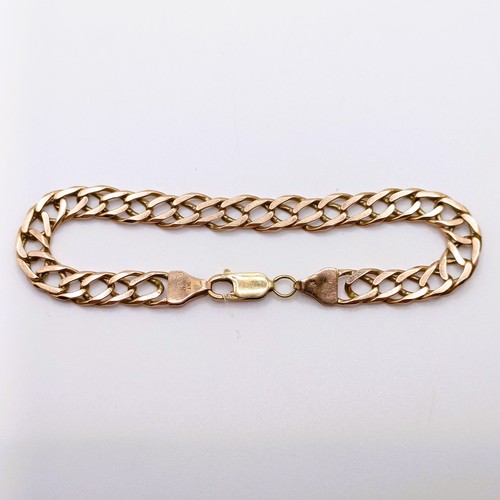 686 - A 9ct gold bracelet, 11.3 g