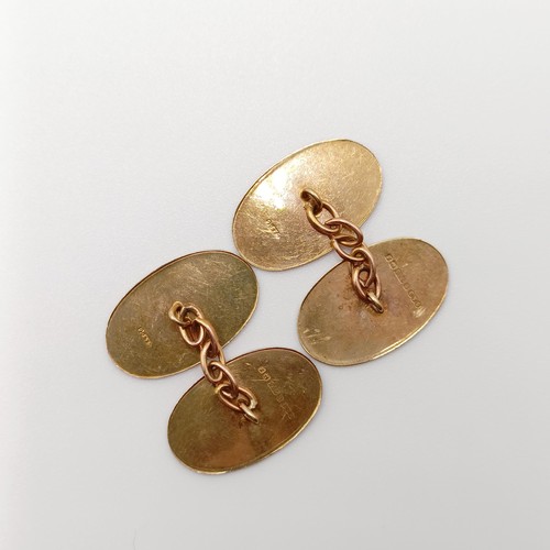 763 - A pair of 9ct gold cufflinks, 3 g