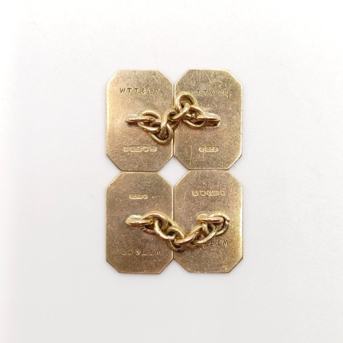 781 - A pair of 9ct gold cufflinks, 6.2 g