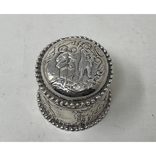 1227 - A Dutch silver coloured metal box, with embossed decoration, 29.5 g