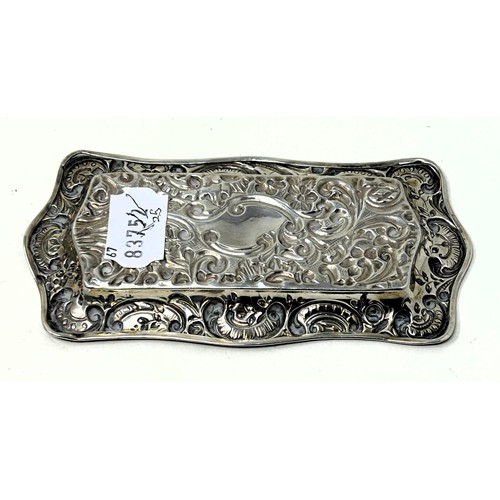 1293 - A George V silver pin tray, 1.2 ozt