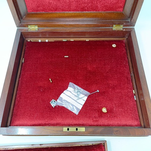 971 - A mahogany jewellery box, fitted with a red cushion, used to display the collection of stick pins
Pr... 