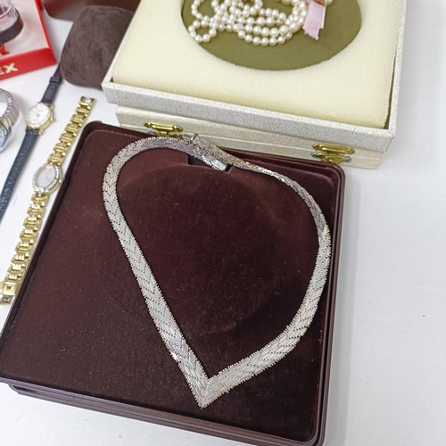 984 - A silver necklace, assorted costume jewellery and dress watches (box)