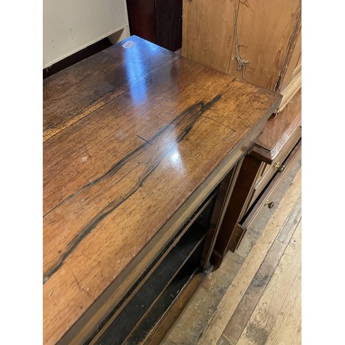 1637 - An early Victorian rosewood bookcase, 160 cm wide