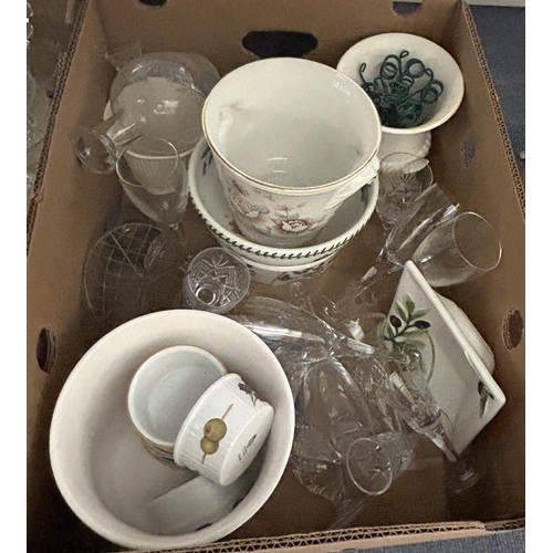 1476 - A 1930s part dinner service, assorted ceramics, glass and prints (6 boxes)