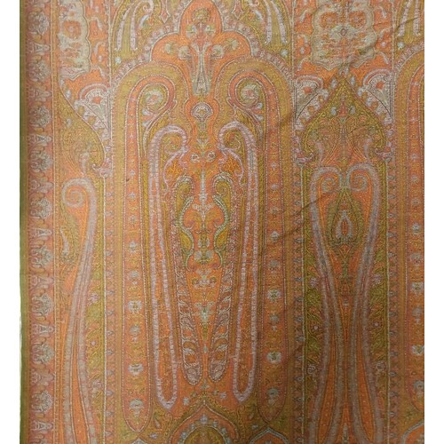 1424 - An Indian Pailsey shawl (box)