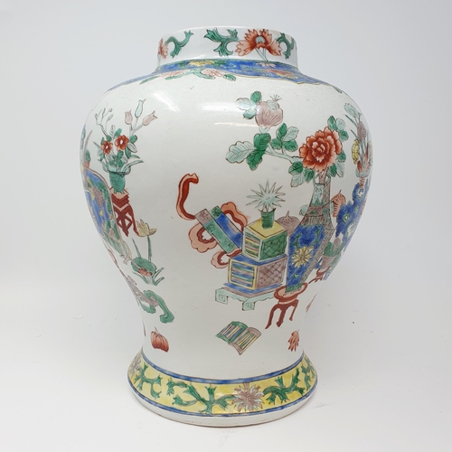 815 - A Chinese famille verte vase, of inverted baluster form, lacking cover, 34 cm high