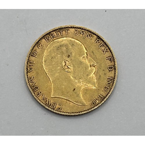 14 - An Edward VII gold half sovereign, 1903