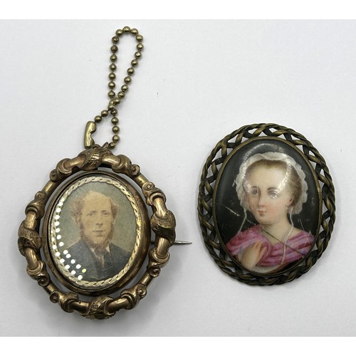 556 - ***On instructions of the family regretfully withdrawn*** A late 19th/early 20th century gilt metal ... 