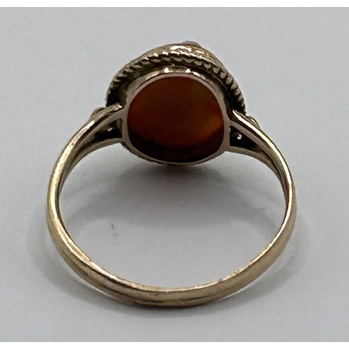 623 - A late 19th/early 20th century gold and cameo ring