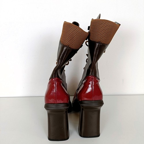 746 - A pair of Miu Miu high heeled ankle boots, size 40