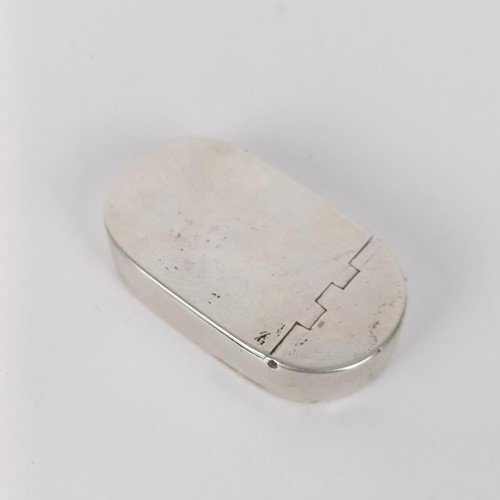 719 - A George III silver snuff box, London 1796, 20 g