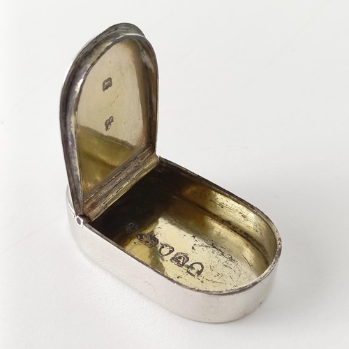 719 - A George III silver snuff box, London 1796, 20 g