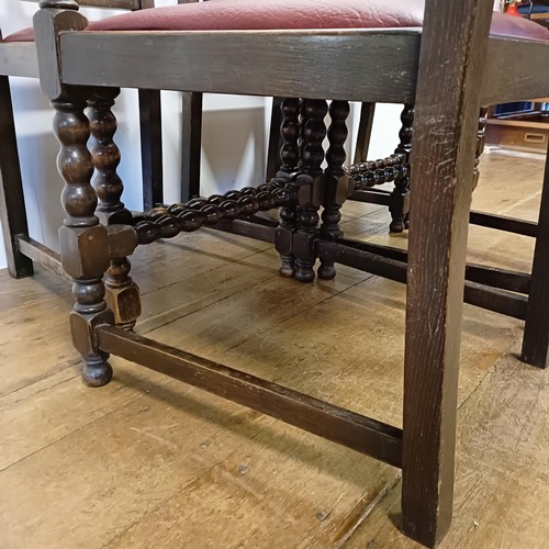 990 - A set of six 17th centry style oak dining chairs, with bobbin turned legs (4+2)