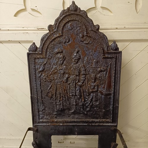 1017 - A late 19th/early 20th century cast iron fire basket, with a raised back decorated figures, 95 cm wi... 