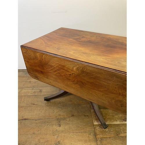 937 - A 19th century mahogany Pembroke table, 105 cm wide