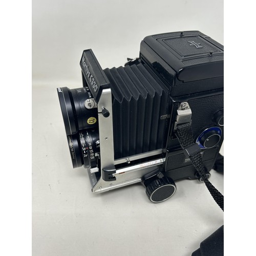 896 - A Mamiya C330 Professional twin lens camera
Provenance:  Sold on behalf of the Tenovus Cancer Care c... 