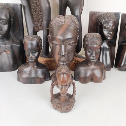 823 - Assorted carved wood African figures (11)