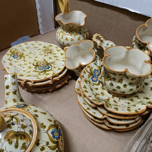 843 - Assorted ceramics and glass (2 boxes)